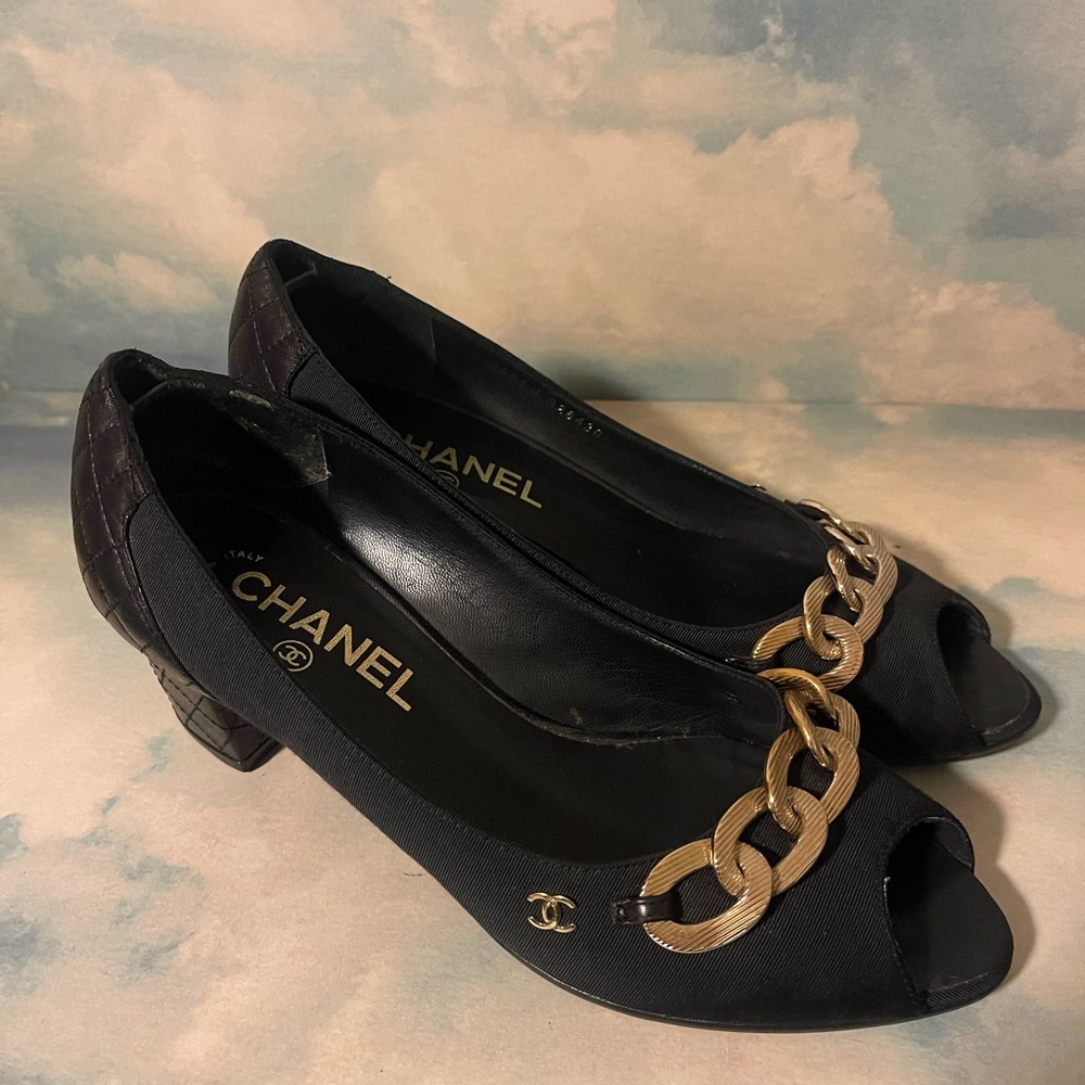 Chanel peep toe shoes 7.5 - Picture 1 of 10